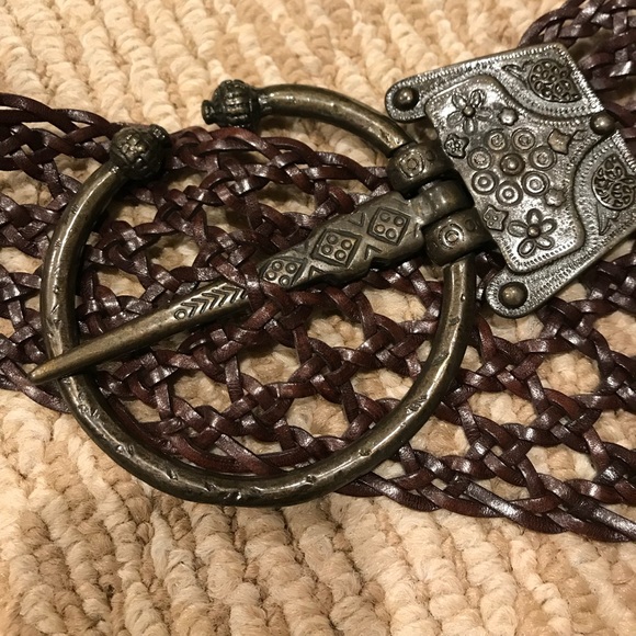 Suzi Roher belt - Picture 7 of 8